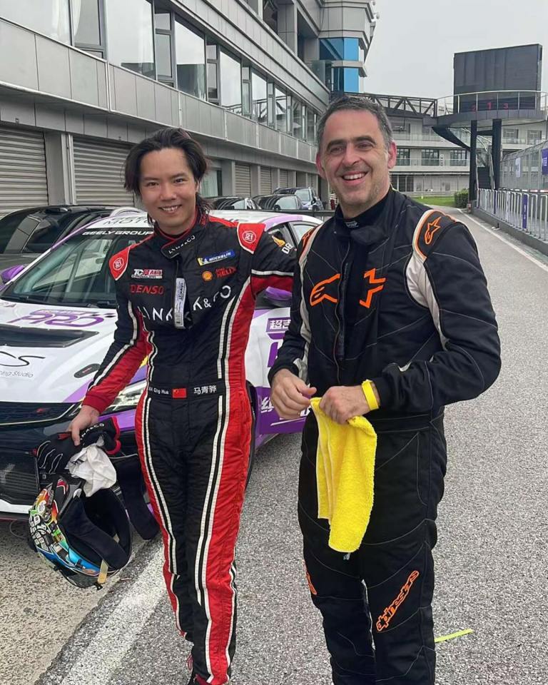 The Rocket enjoyed a cruise with racing driver Ma Qinghua