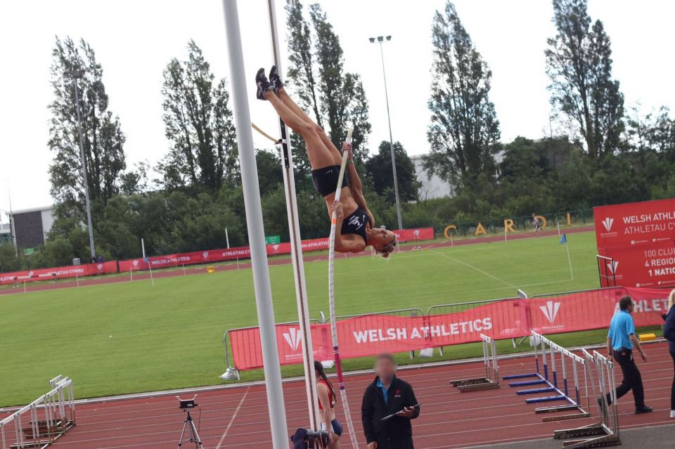 The teacher competed in the pole vault at two Commonwealth Games before retiring in 2017