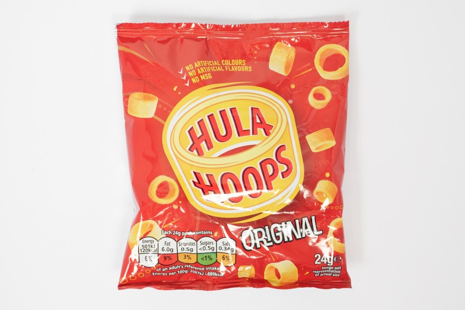 a bag of hula hoops chips that are original