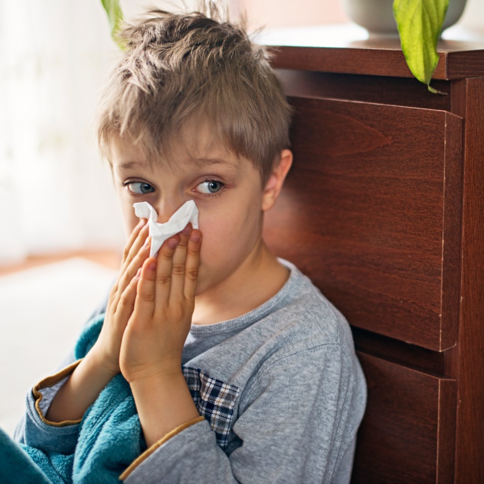 Using saline nasal drops can help reduce the length of kids' colds by two days