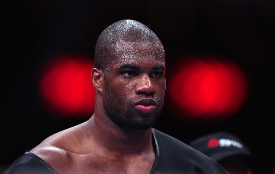 Daniel Dubois walked to the ring second before Anthony Joshua