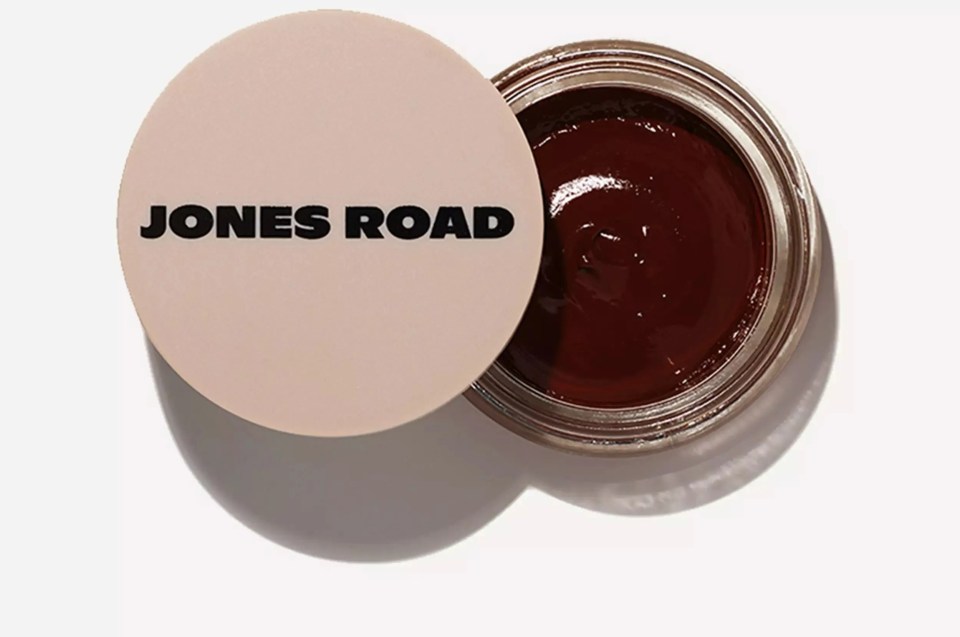 Jones Road What the Foundation is like a thick moisturiser with a slight tint