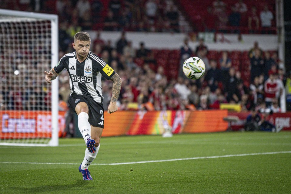 a soccer player wearing a jersey that says ' asec ' on it