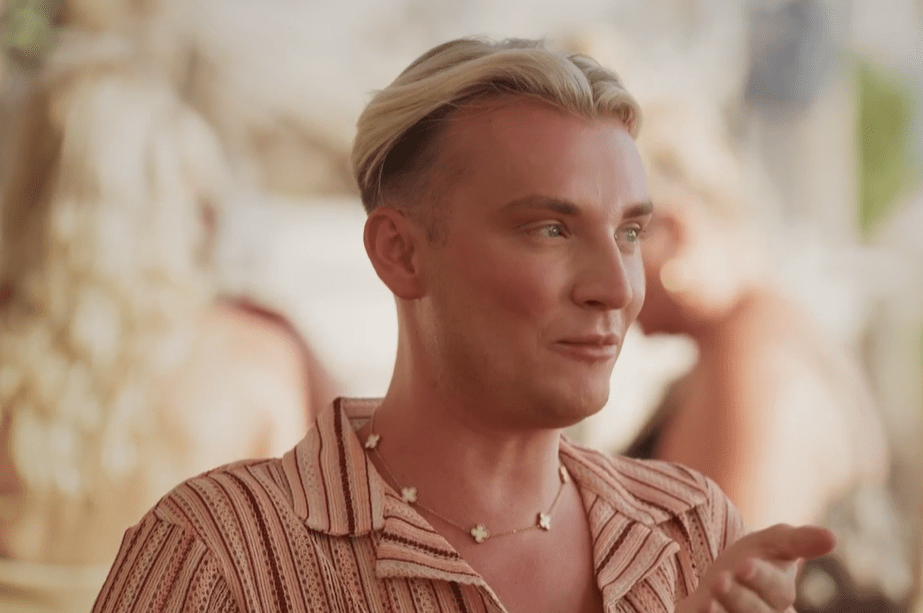 Harry Derbidge has been left utterly devastated by his former best pal