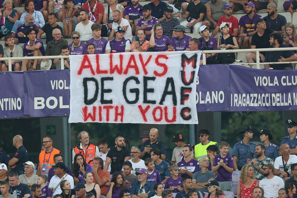 Fiorentina fans have taken too De Gea since he joined this sumer