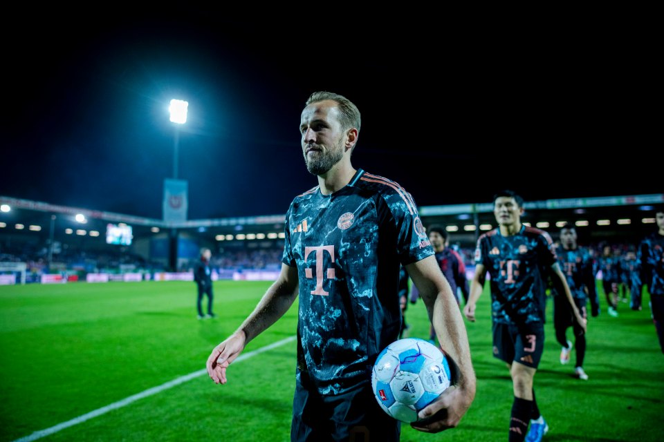 Kane claimed his fifth Bundesliga match ball in 35 games