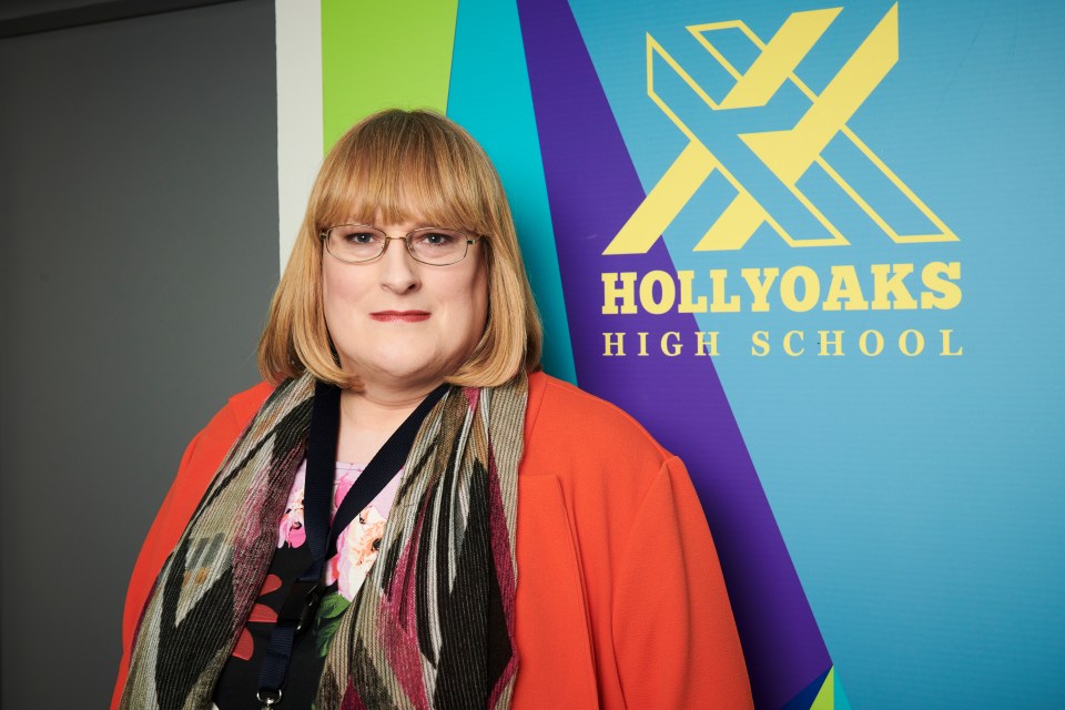 Annie Wallace, who plays Sally St. Claire, has quit