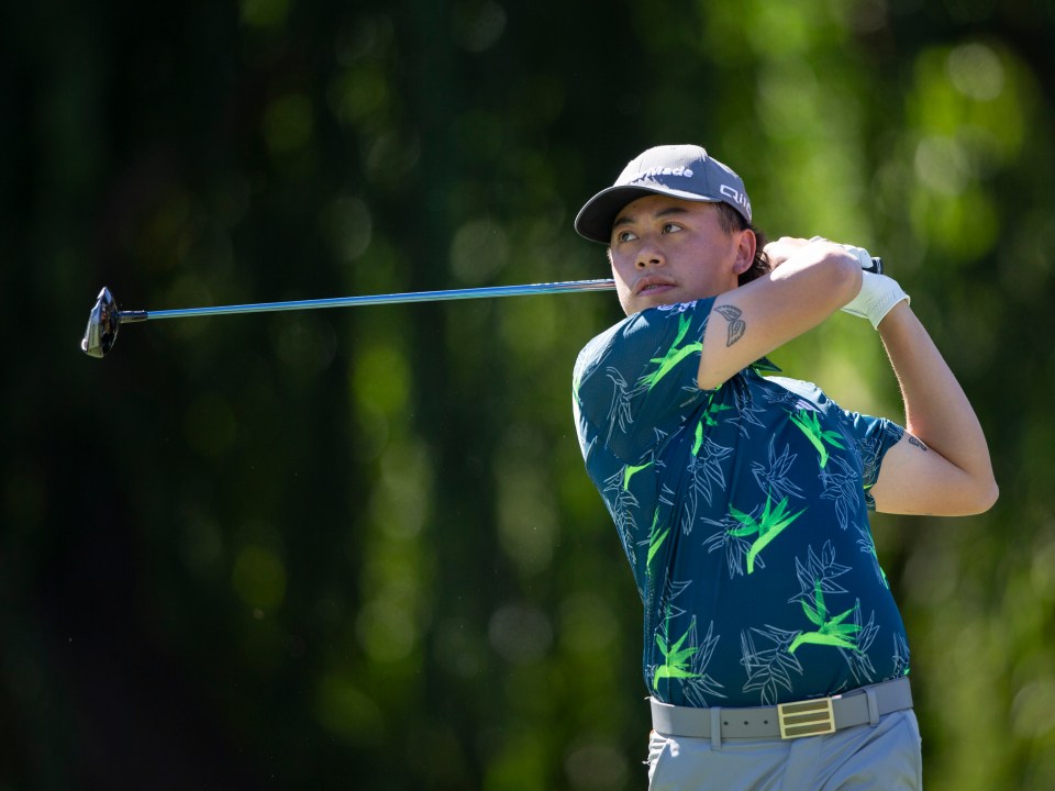 Golf star Guan was airlifted to see an eye specialist in Canberra