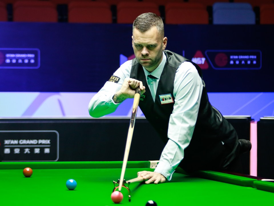 Jimmy Robertson interviewed to be a delivery driver as the snooker cash dried up