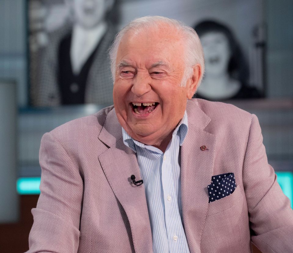 Jimmy Tarbuck branded her 'Piers Morgan in a wig'