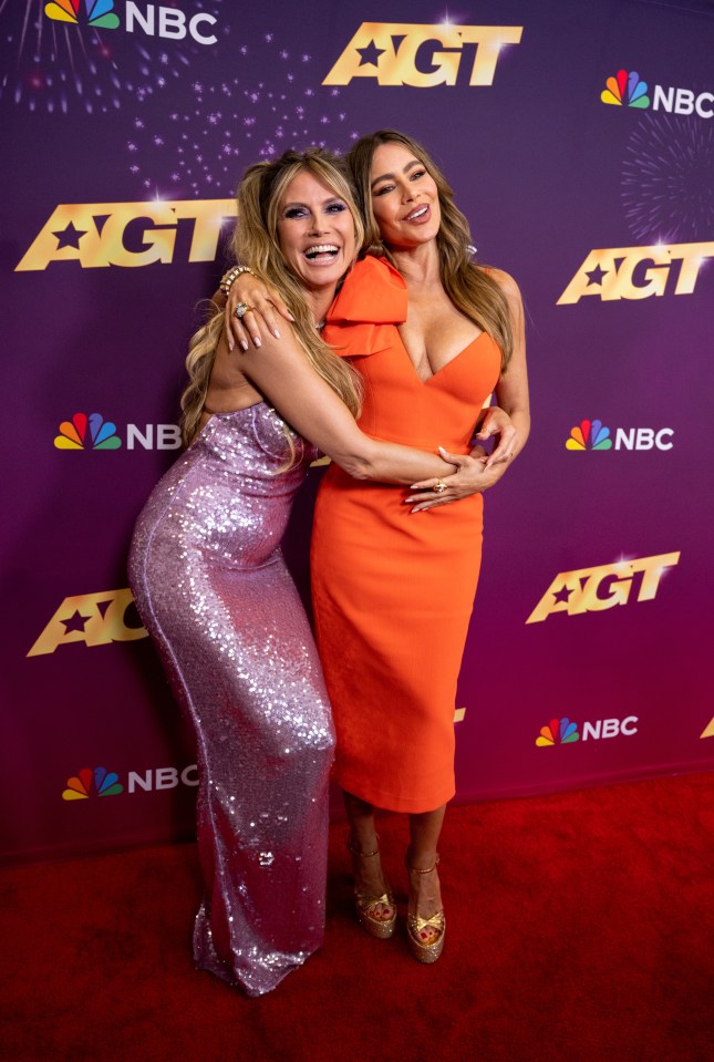 Heidi Klum squeezed Sofia Vergara on the red carpet before part one of the America’s Got Talent finale