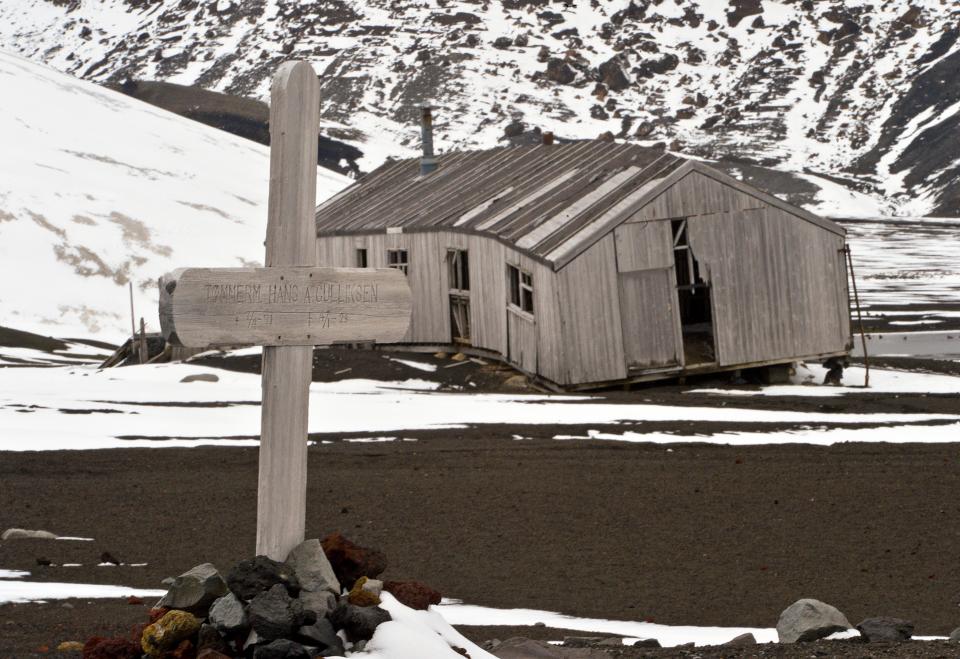 The island also houses a cemetery