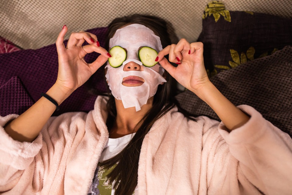 One woman decided to treat herself with a collagen sheet face mask