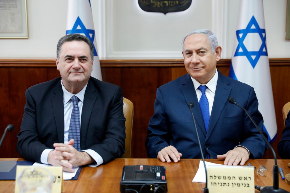 Israeli Foreign Minister Israel Katz (L) rejected ceasefire proposals on Thursday as Prime Minister Benjamin Netanyahu (R) vowed to double-down on the Hezbollah blitz