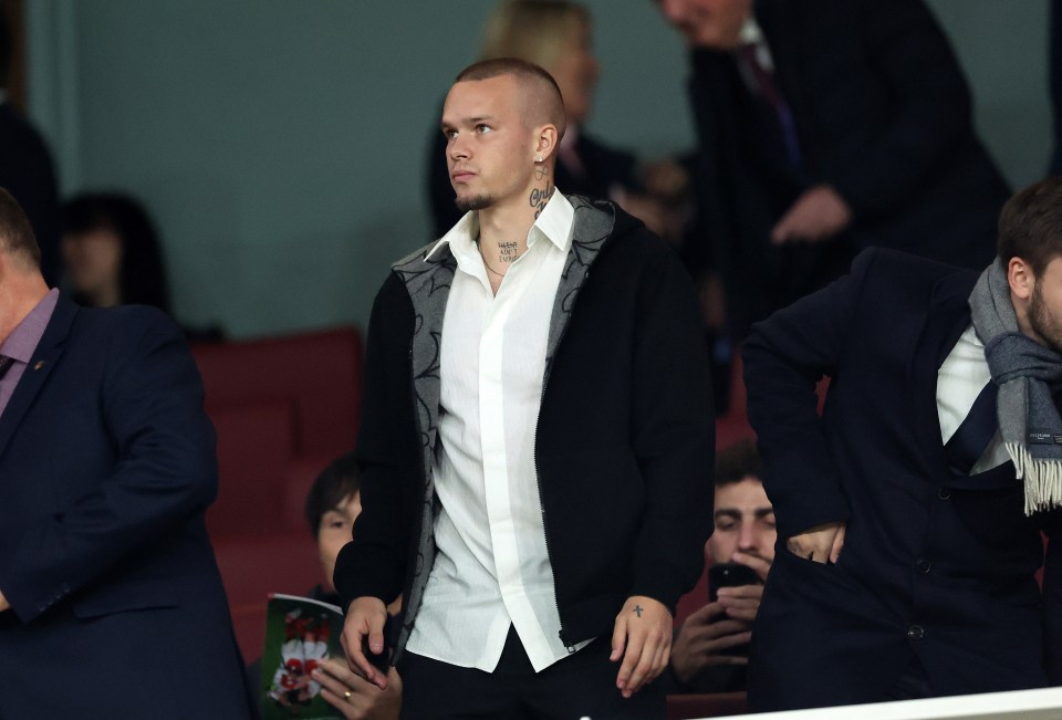 Chelsea winger Mykhailo Mudryk was in the stands to watch his old team