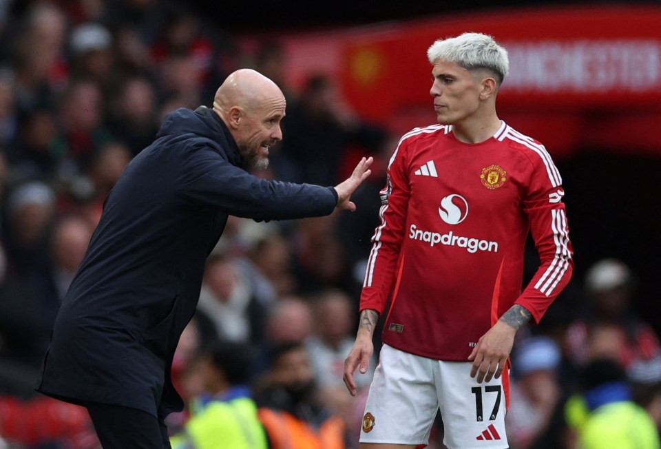 Manchester United manager Erik ten Hag and Alejandro Garnacho