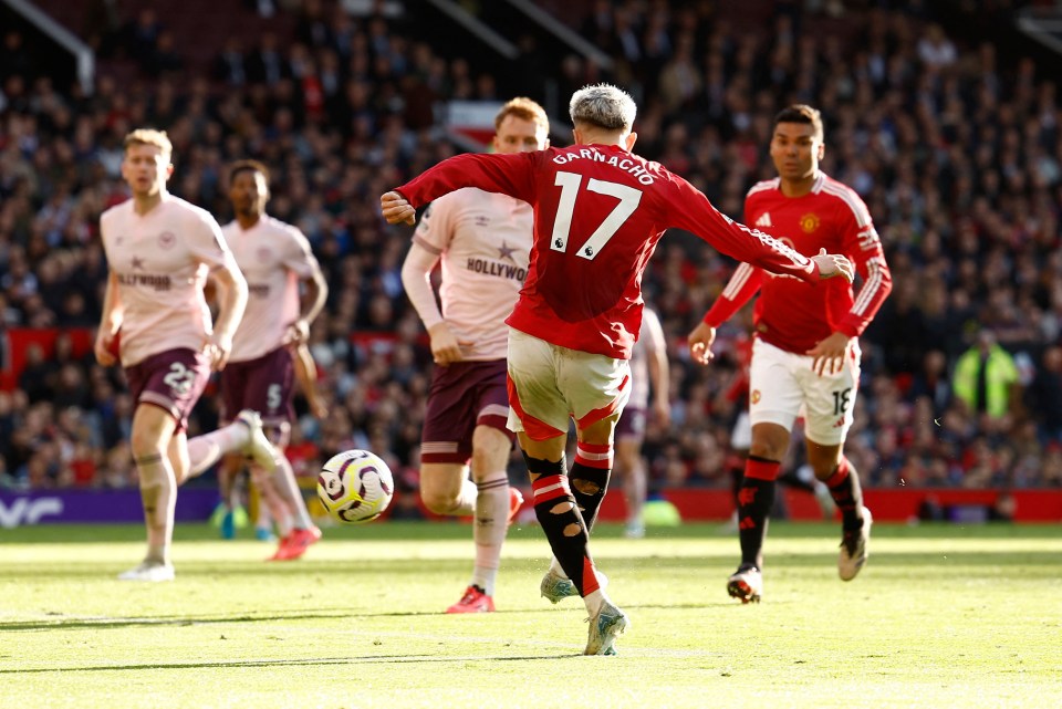 Alejandro Garnacho brilliantly levelled for United