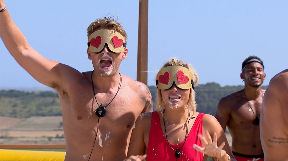 Charlie and Ellie on Love Island