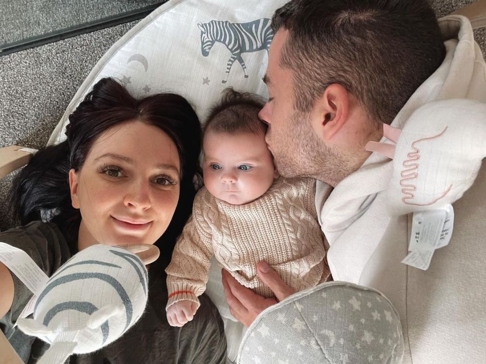 Chloe and Jack welcomed their first daughter Mila on July 23, 2022, after beginning their relationship in 2021