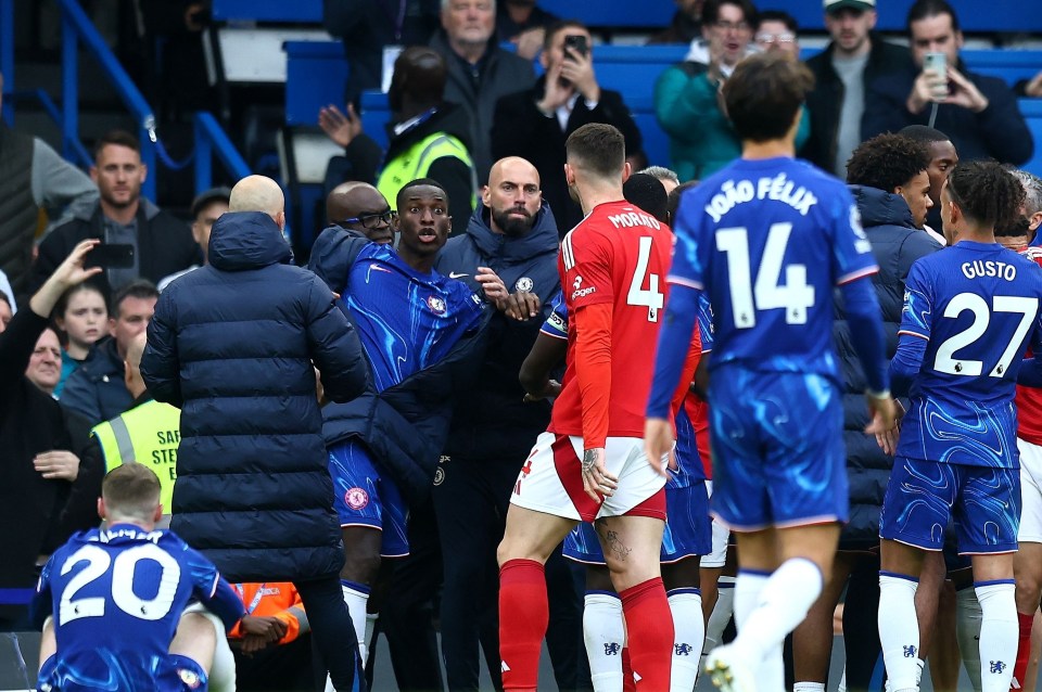 Nicolas Jackson glared at Morata as the skirmish got worse