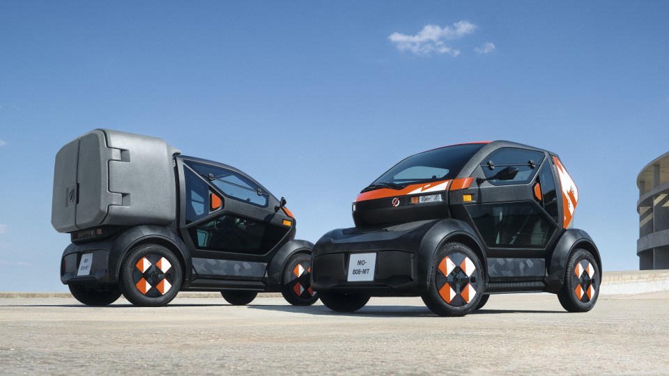 The Twizy is back as a two-seat electric runabout called Duo AND as a single-seat Deliveroo buggy called Bento