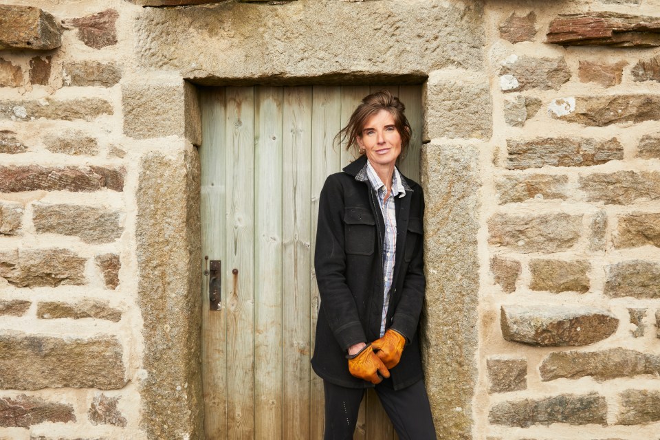 exclusive use in print and digitally for Monday's FAB feature only **** Amanda and Clive Owen Photographed at Anty Johns Farm, which is currently being restored. Please Credit Lorna Roach for images tel 07780868450