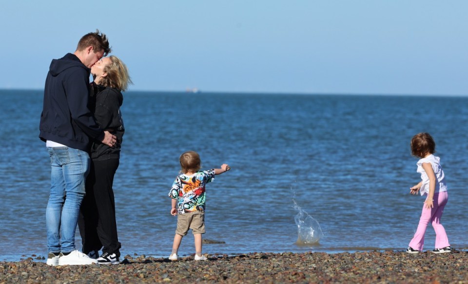 24 October 2024 - EXCLUSIVE...Kelsey Parker looked loved-up with her new man Will Lindsay, after she confirmed she had found romance again following the death of his husband Tom Parker. Kelsey is pictured in Whitstable Kent on a family holiday with Will and her 2 children . ..She recently introduced Will to the children and told the MailOnline this week at the Pride of Britain Awards: 'I definitely think his very special and I do feel like Tom had a little sprinkle of magic in me meeting him'...When asked why she said: 'I dont know, its just everything about him. His so lovely, caring and kind. He sadly lost his dad when he was 21, so he understands the grief and what my kids are going through, so he can really be there. He is also a massive pillar of strength for me'...Credit: CLICK NEWS AND MEDIA Ref: Dandef.**Exclusive to CLICK NEWS AND MEDIA**.CLICK NEWS AND MEDIA - PICTURES@CLICKNEWSANDMEDIA.COM - 07774 321240 -