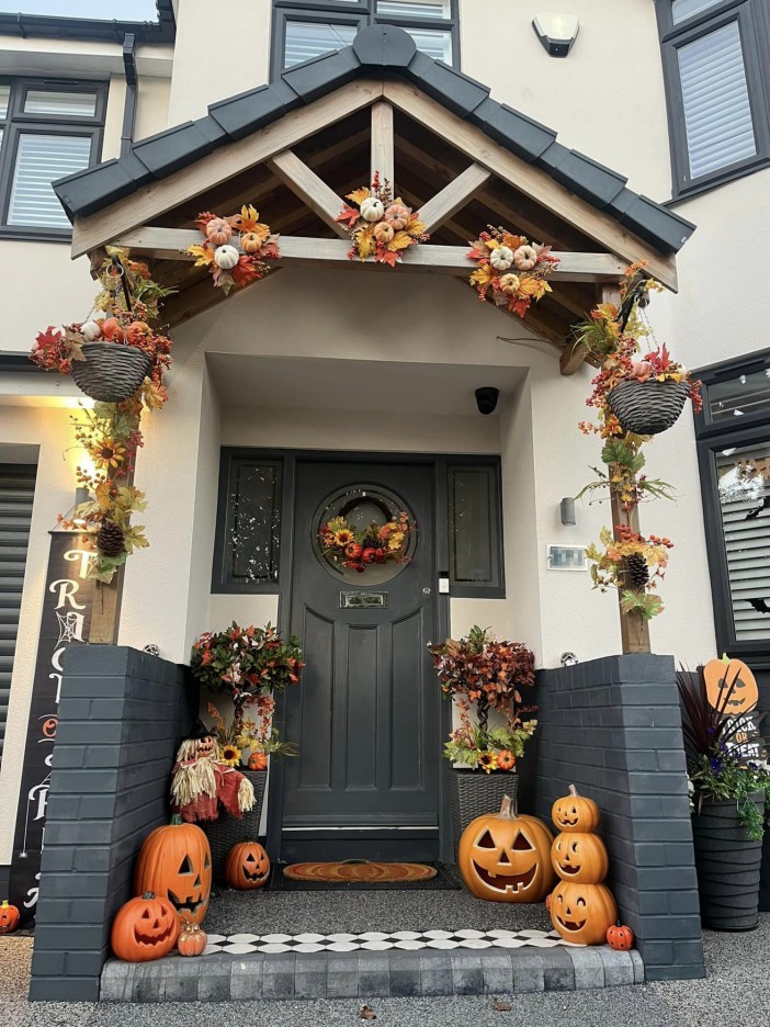 The mum's house was also brightly decorated