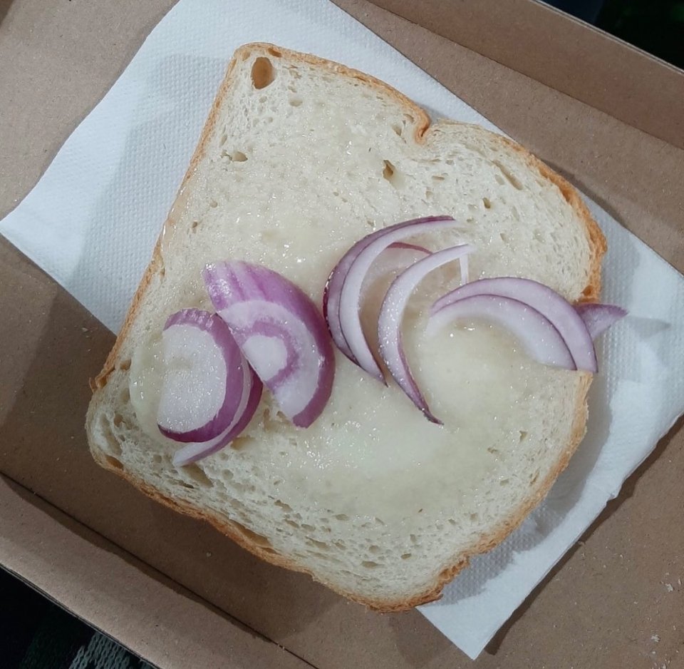 Football scran enthusiasts were left stunned at a piece of lard bread