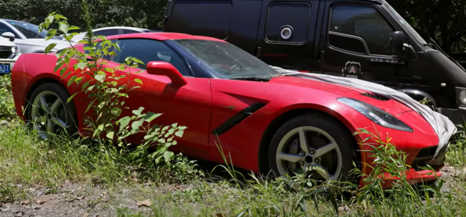 An iconic Corvette stood out with its striking red paintwork