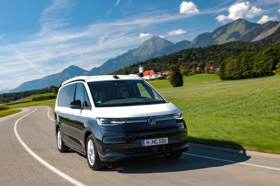 The new VW California camper sleeps up to four, as before – two downstairs and two upstairs in the automatic pop-up roof