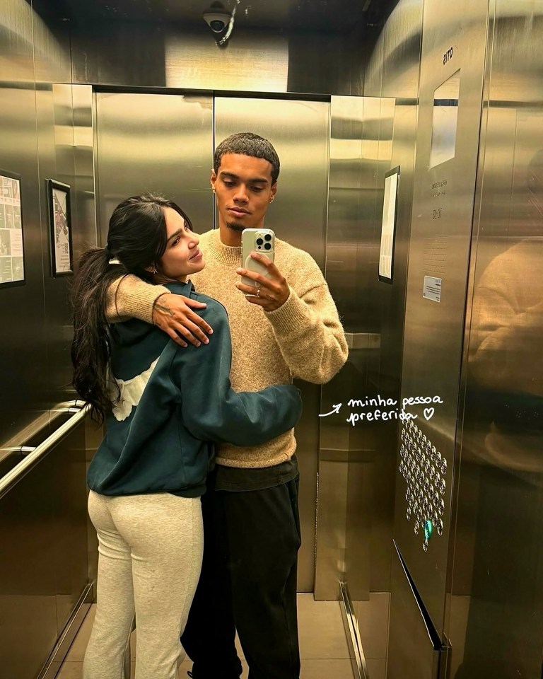 Ronaldinho's son Joao Mendes has moved to England with his girlfriend