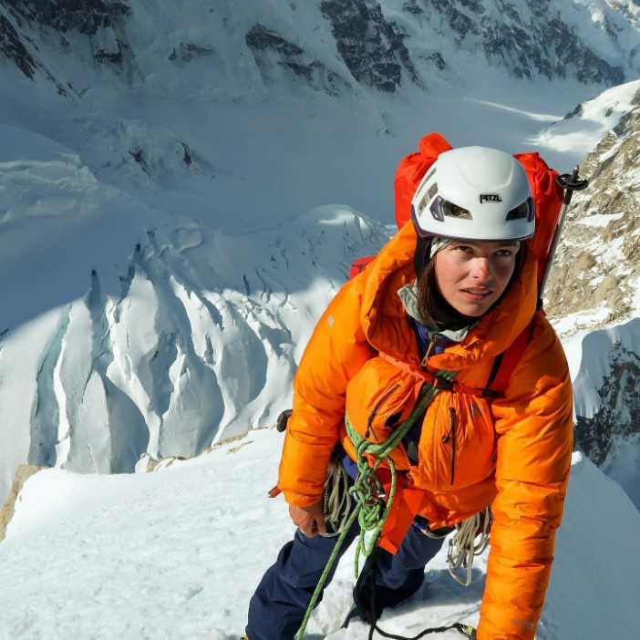 Michelle Dorvak, DESPERATE HUNT Brit climber & US pal MISSING up 21,000ft mountain after 'equipment fell down ravine' as frantic chopper search launched. Taken from instagram without permission //www.instagram.com/michelle_divorjaque/?hl=en,