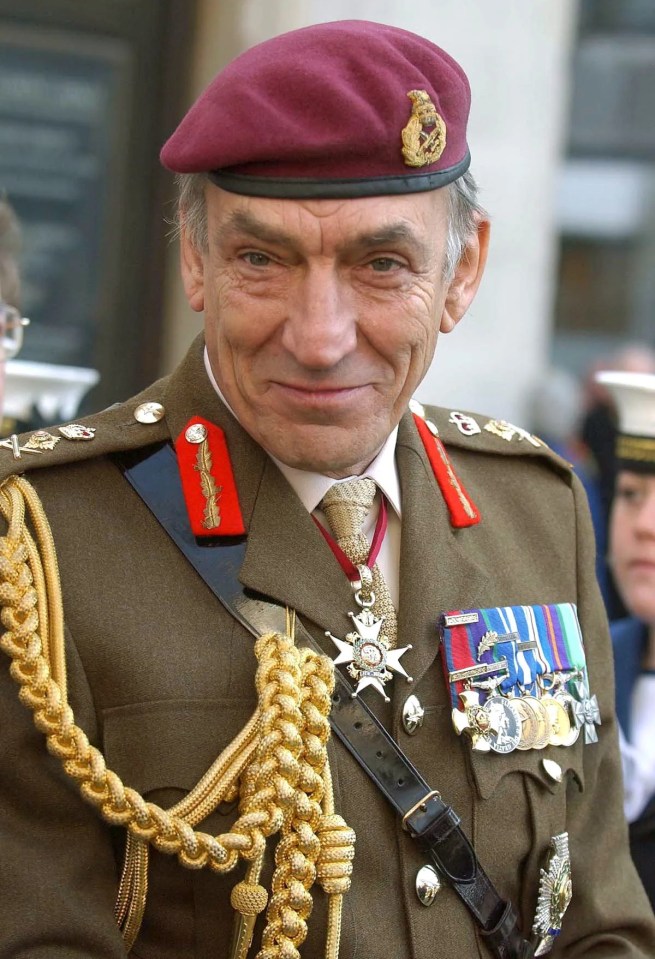 Former General Sir Mike Jackson has died at the age of 80