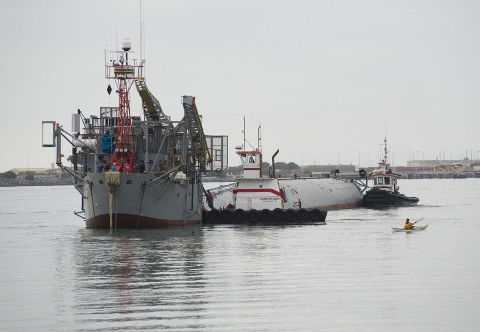 a boat that has the word anchor on it