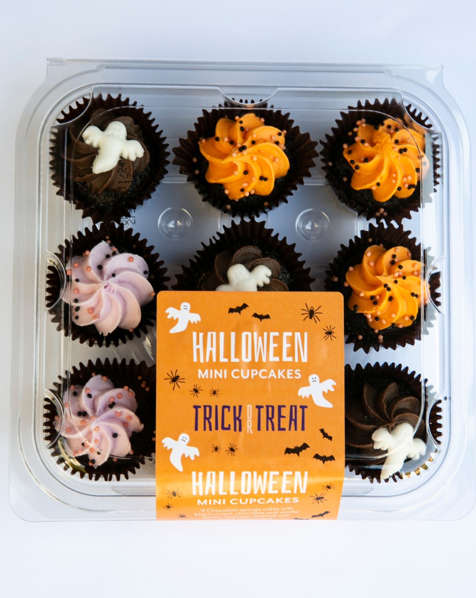 These Aldi mini cupcakes are pretty good value for a pack of nine