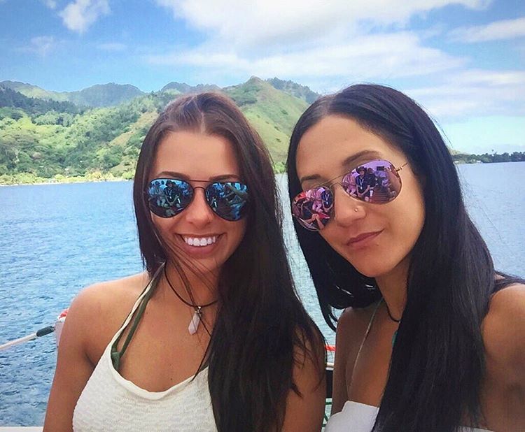 Melina Roberge, 22, (left) and Isabelle Lagacé, 28, (right) became drug mules to fund a luxury holiday and post envy-inducing pictures to social media