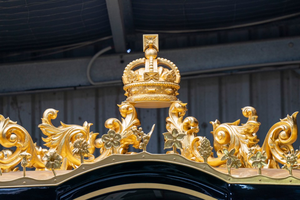 The crown on top of the carriage is made from timber donated by the Dean of Westminster