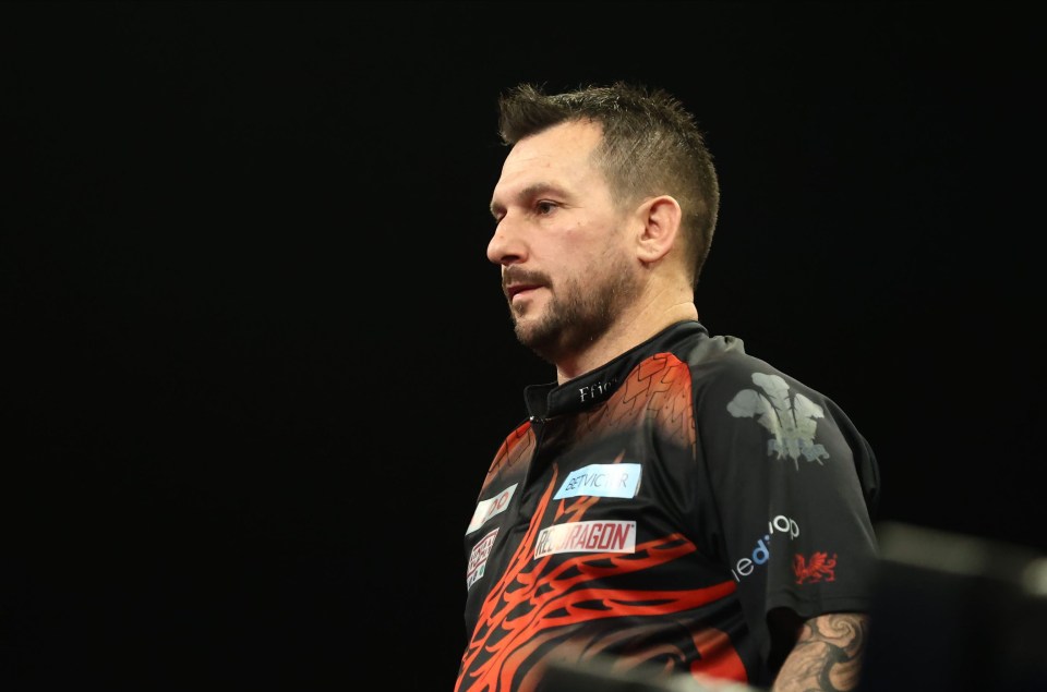 Jonny Clayton has opened up on a tough year that almost saw him quit darts in an honest interview