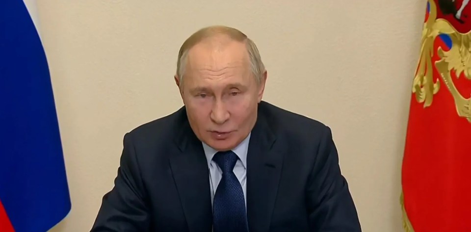 vladimir putin is talking about doctors at the central clinical hospital