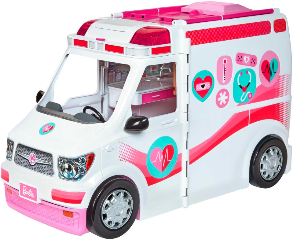 The themed vehicle allows budding doctors or nurses to play out medical stories with the 20-piece toy set