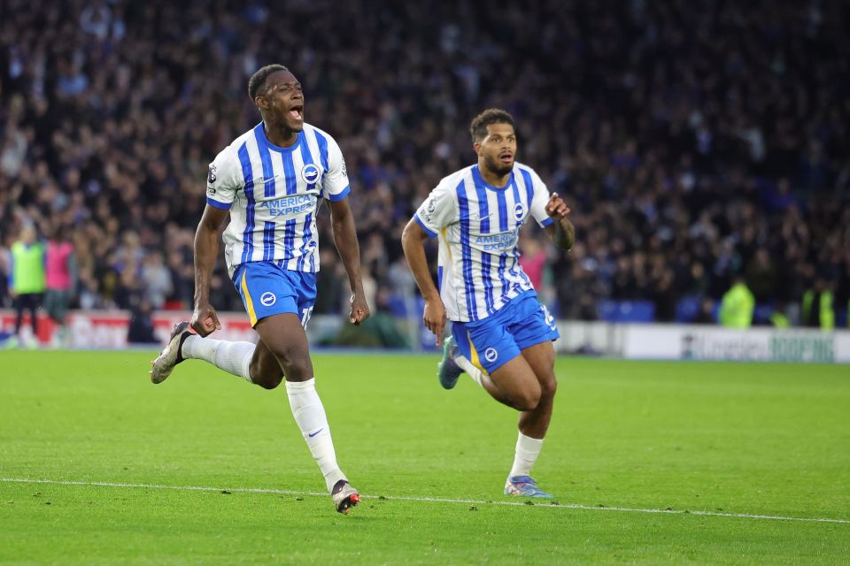 Brighton stunned Tottenham with an incredible comeback to win 3-2