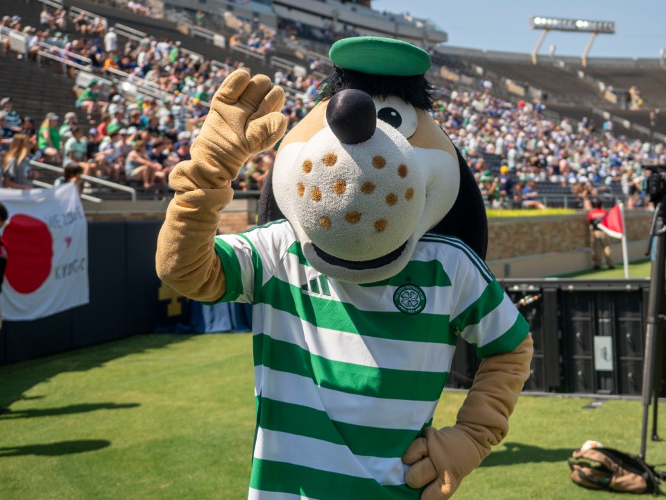 Club mascot Hoopy the Hound is a key factor in Snoop's desire to invest in the Bhoys