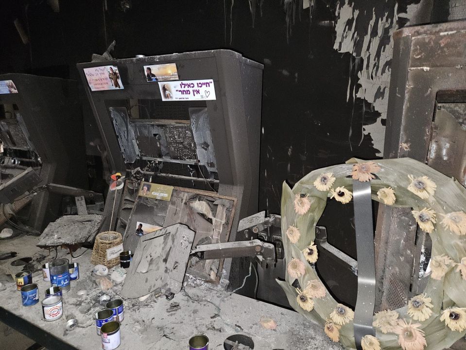 Female IDF soldiers locked themselves in the control room and burnt to death after Hamas set fire to the building