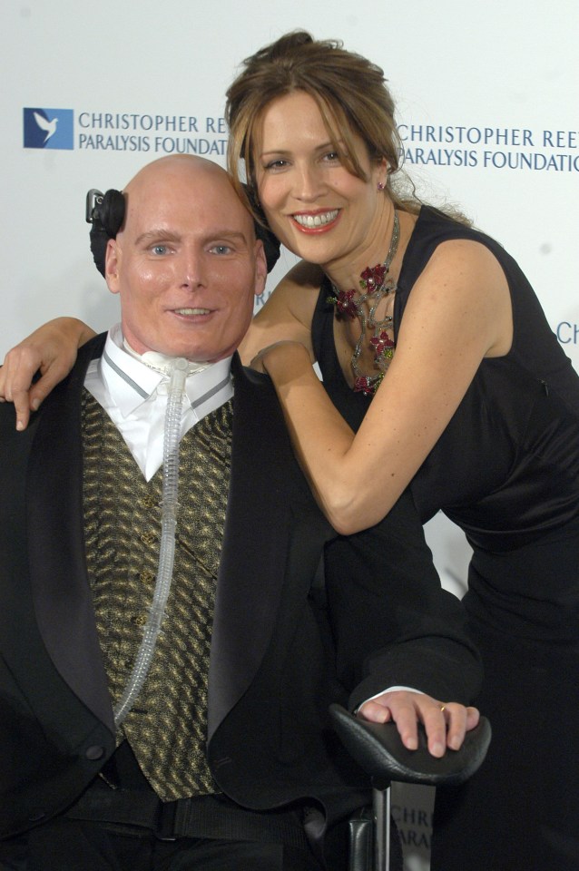 Christopher and Dana at a charity gala dinner in 2003