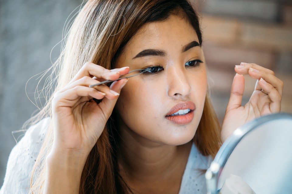 The gift set includes an applicator, bond, and reusable false lashes (stock image)