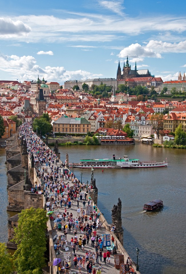 Prague has banned pub crawl tours at night