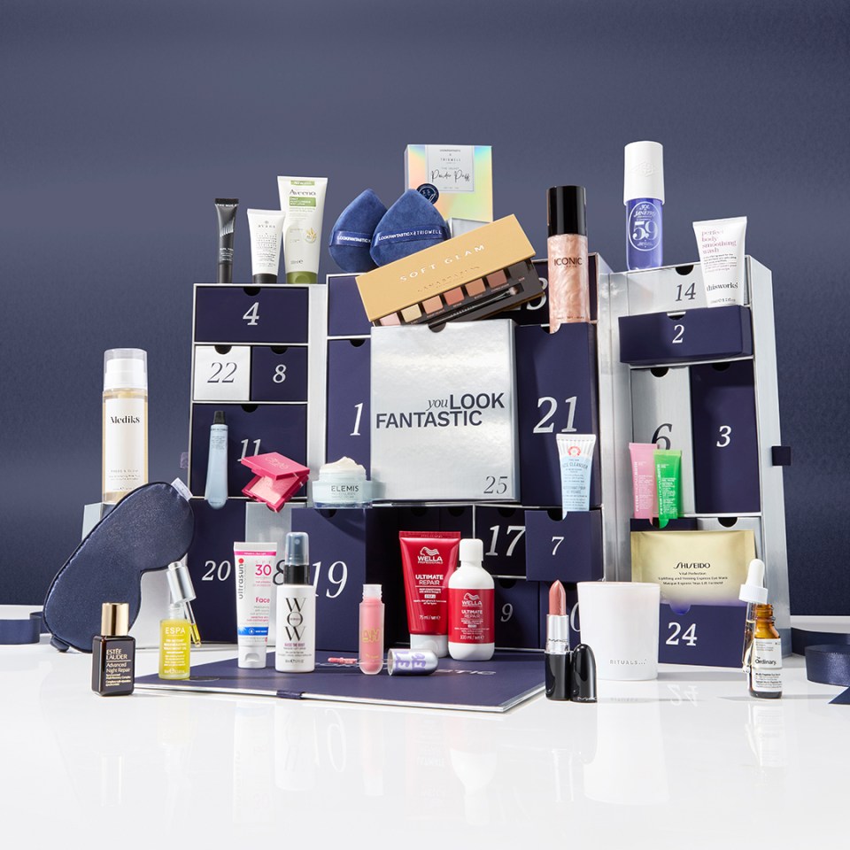 a beauty advent calendar with a box that says " i look fantastic "