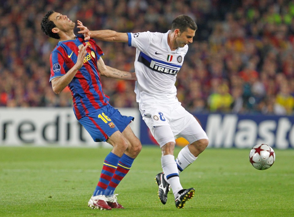 a soccer player with the number 8 on his jersey