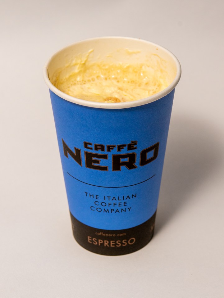 Caffe Nero Amaretto Latte had the classic flavour of espresso mixed with amaretto syrup and steamed milk